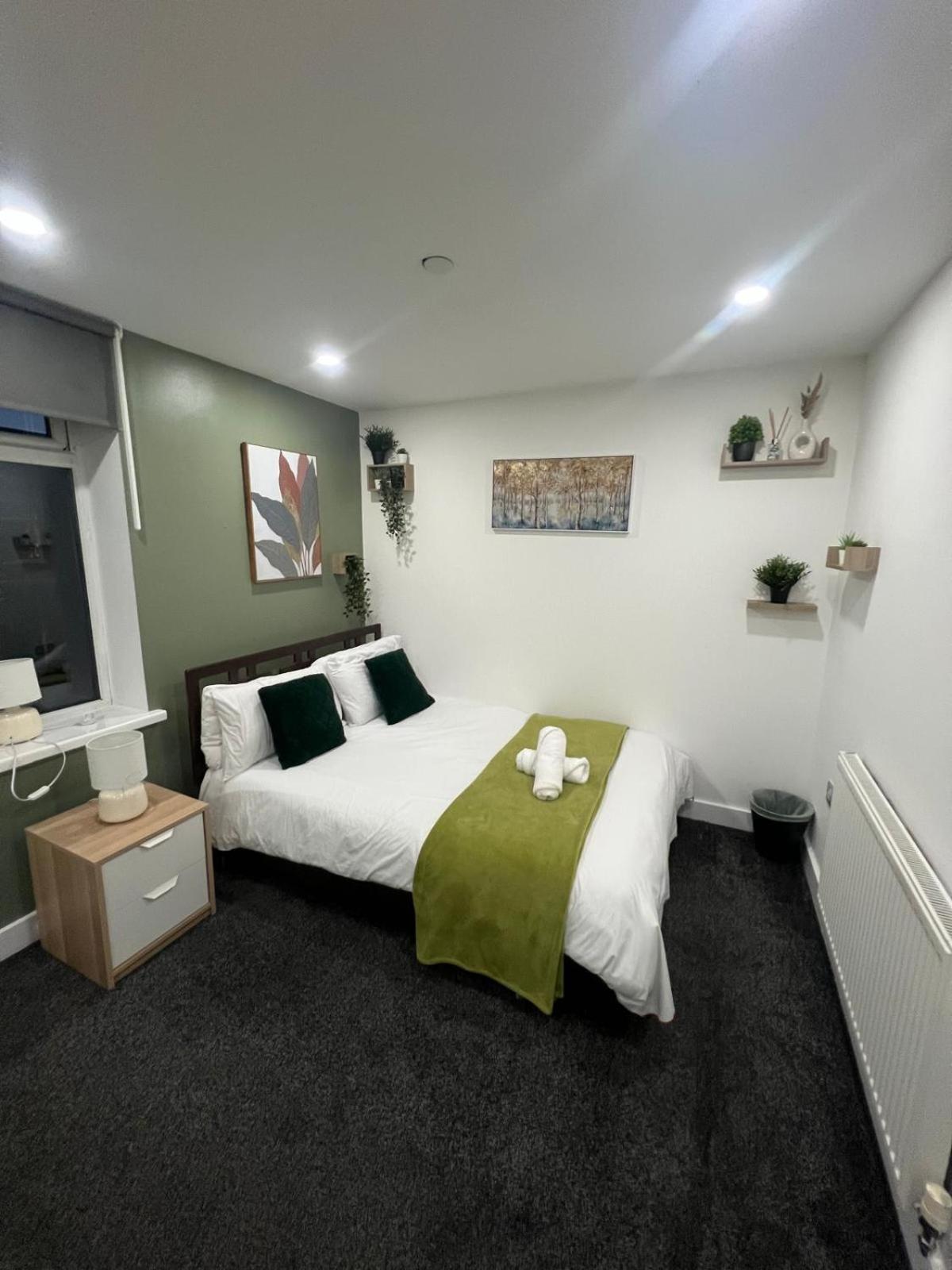 City Centre Location! For Business And Leisure! 5/6 Guests 카디프 외부 사진