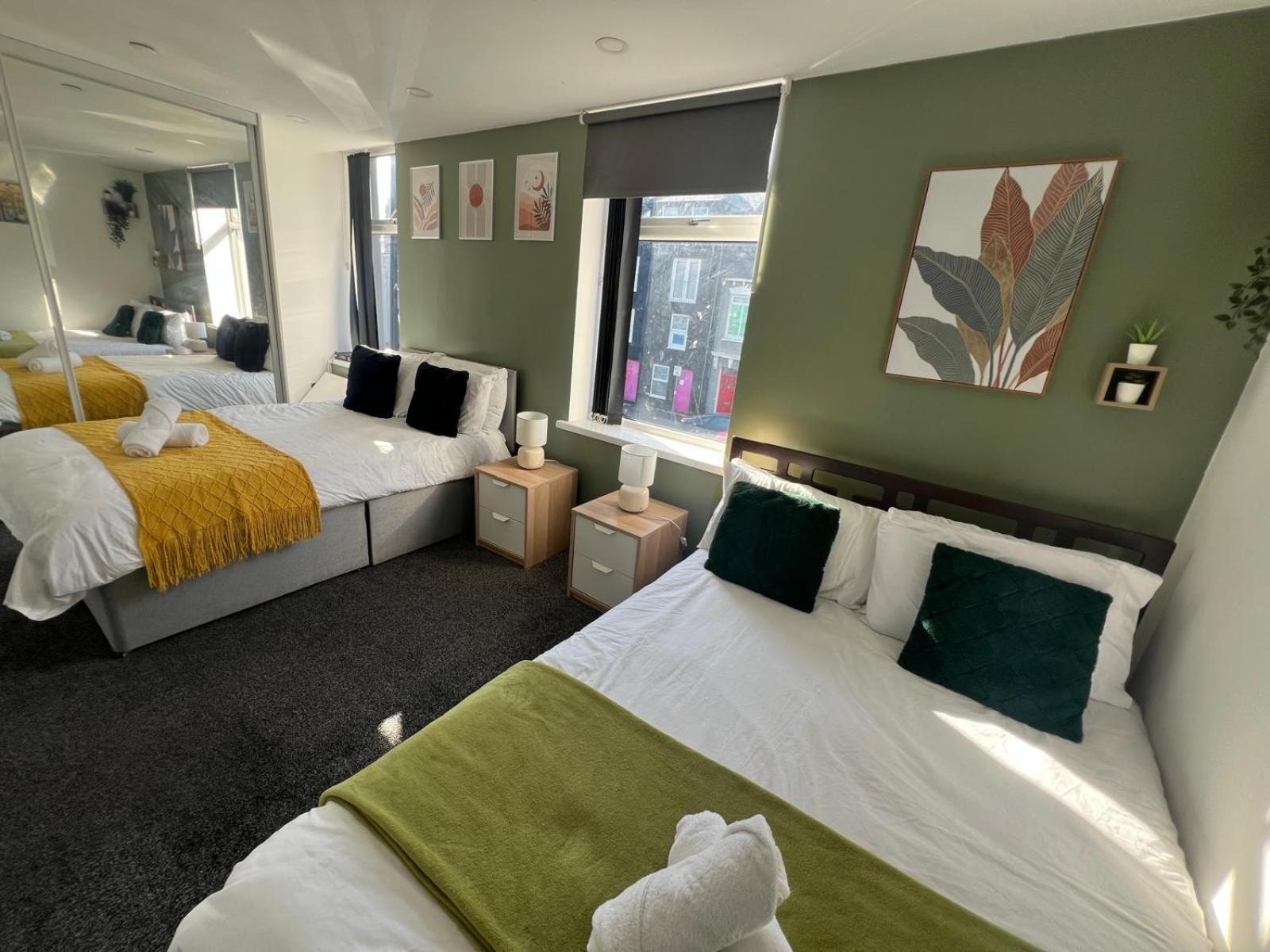 City Centre Location! For Business And Leisure! 5/6 Guests 카디프 외부 사진